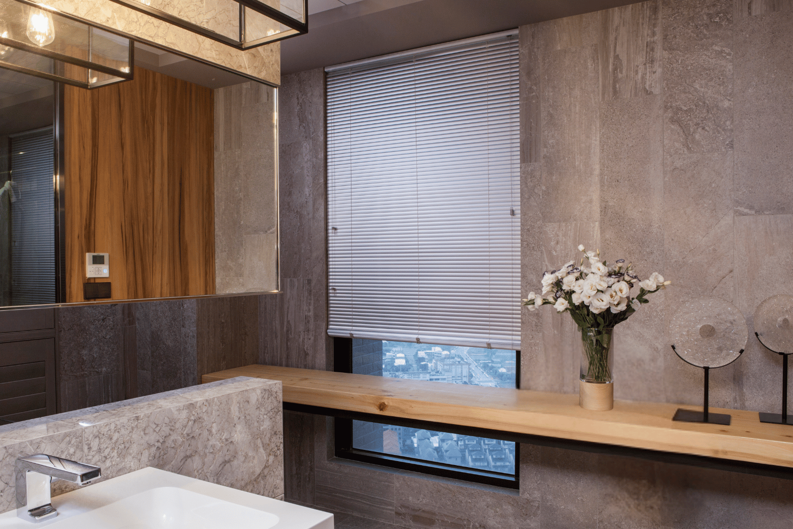 Rem phong tam nhom 9 - News zendecor t9